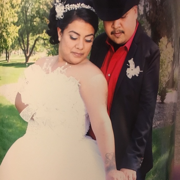 Meet your Posher, Erika - Picture 1 of 1